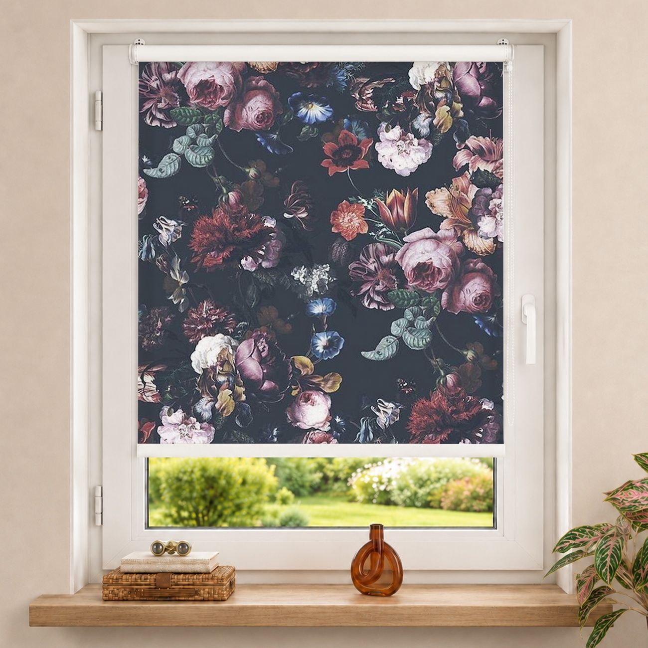 Rollo Altmeisterliche Blüten mit Tulpen und Rosen auf Dunkelgrau
