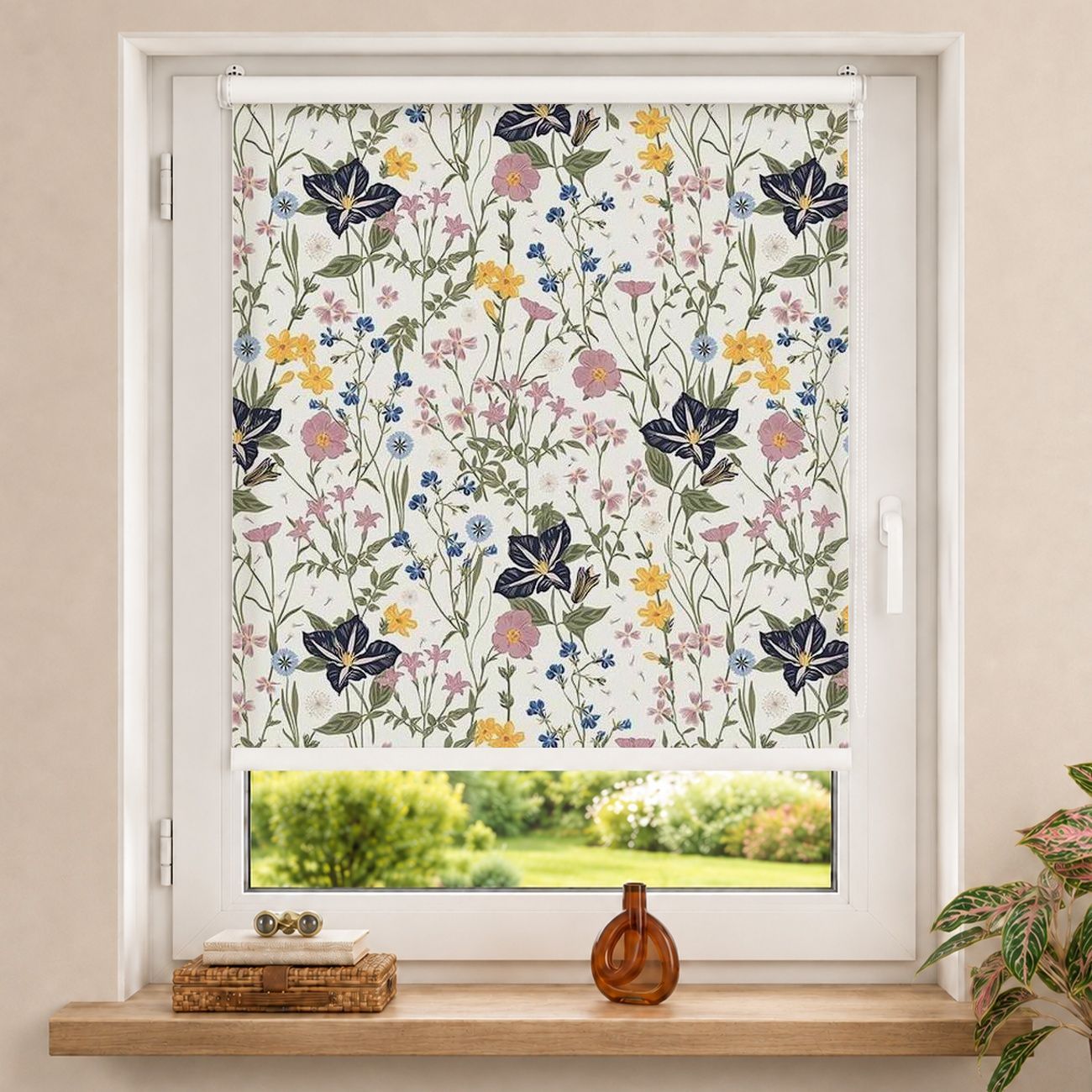 Rollo Zartes Wildblumenmuster