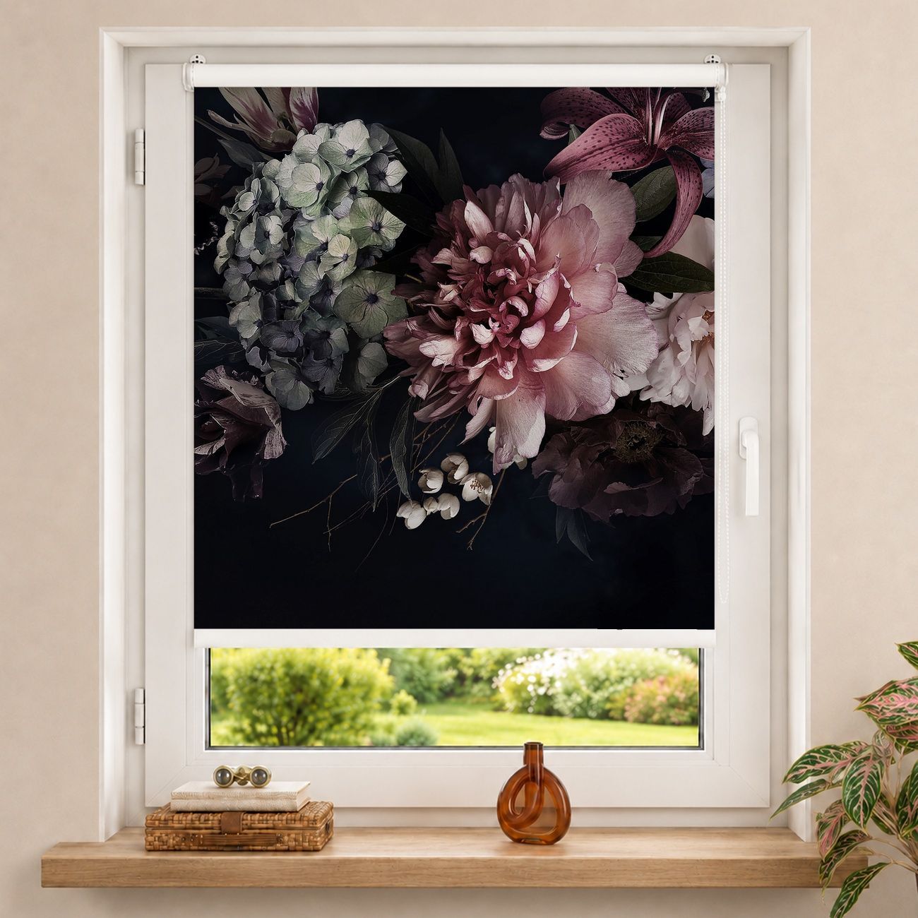 Rollo Blumen mit Nebel auf Schwarz