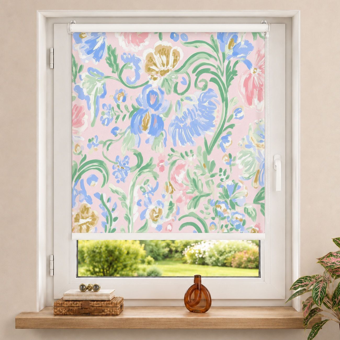 Rollo Gemaltes Blumenmuster auf Rosa