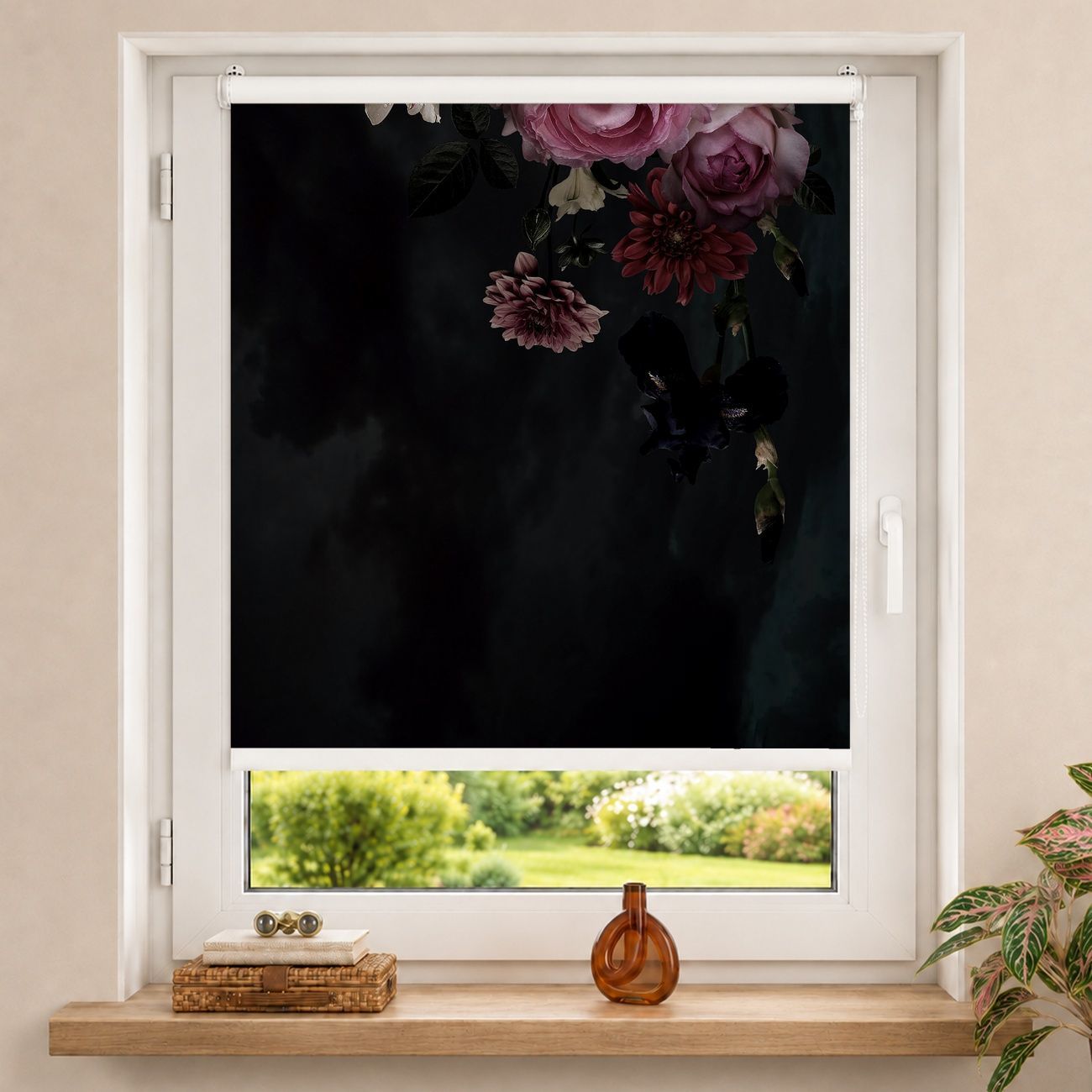 Rollo Rosa Blumen auf Schwarz Vintage