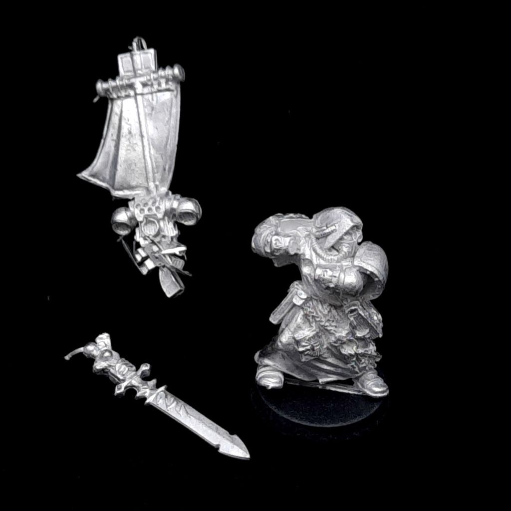 Ezekiel, Großmeister der Scriptoren der Dark Angels