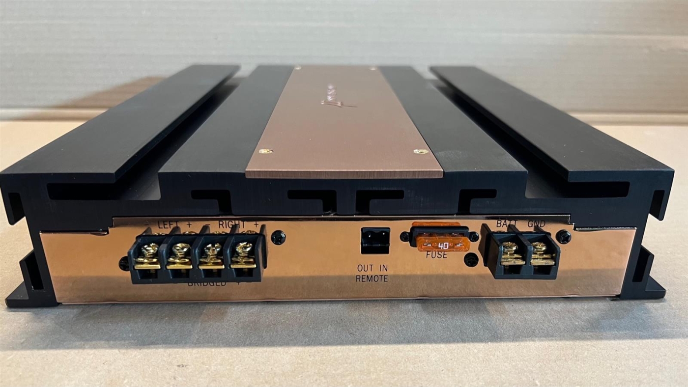 µ-dimension Jr 15.2 X 2-Kanal Verstärker 2 x 185 Watt