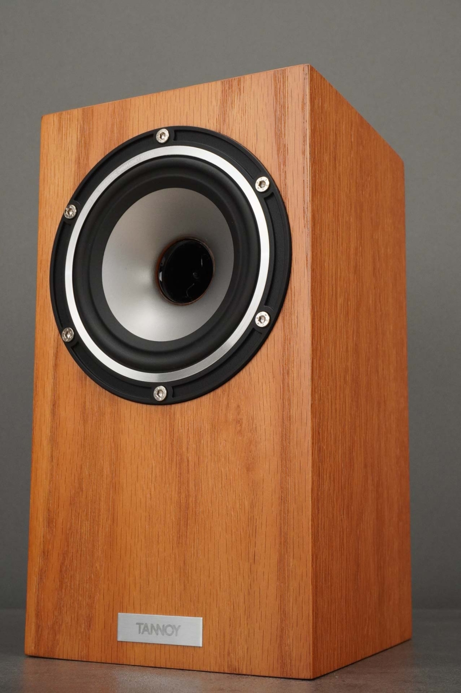Tannoy Revolution XT-Mini - Regallautsprecher, Medium Oak | Einzelstück, wie neu