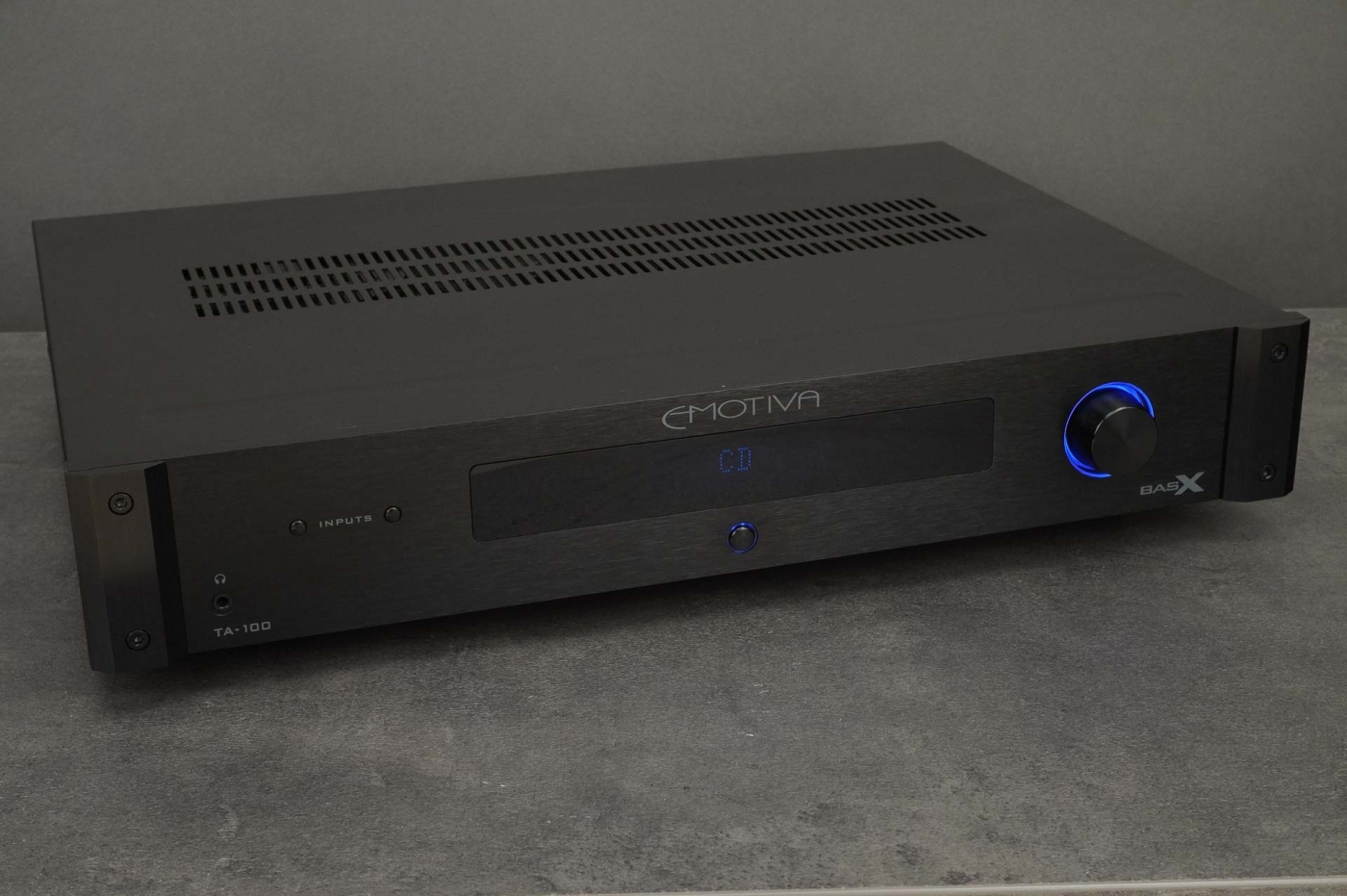 EMOTIVA BasX TA-100 Vollverstärker mit DAC Tuner | Aussteller, siehe Fotos