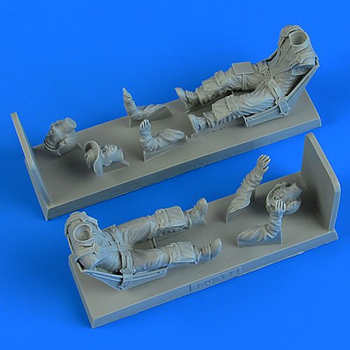 U.S.A.F. Pilot & Instructor w.seats - T-28B Trojan - Vietnam War [Kitty Hawk]