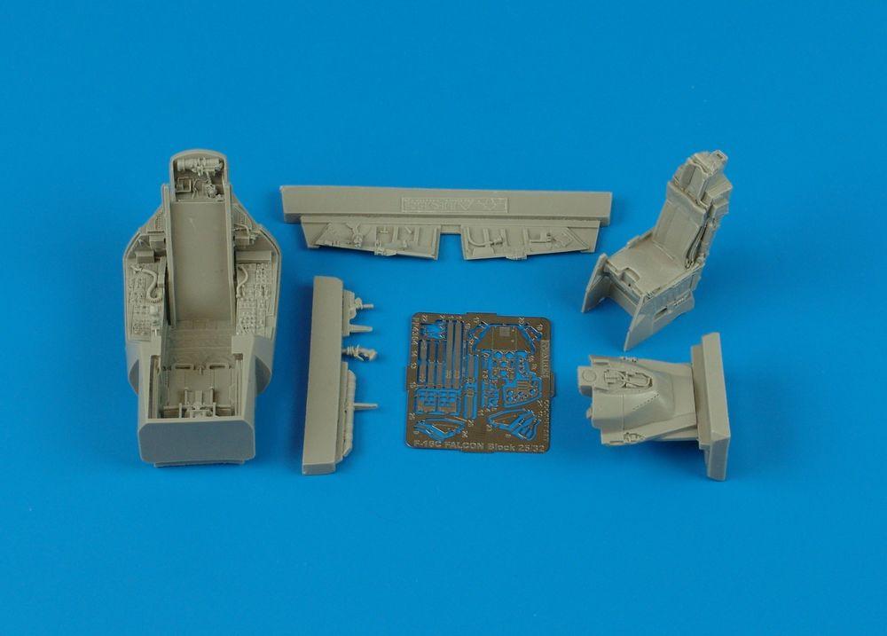F-16C Falcon Block 25/32 - Cockpit set [Tamiya]