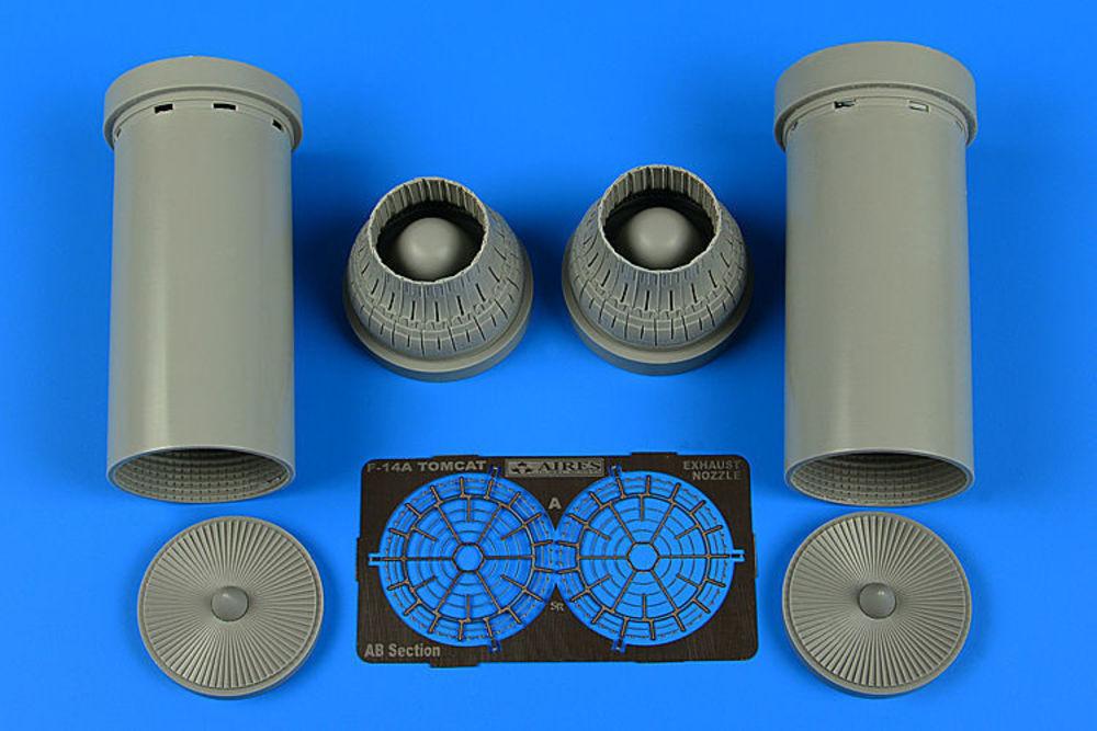 Grumman F-14A Tomcat - Exhaust nozzles - closed [Tamiya]