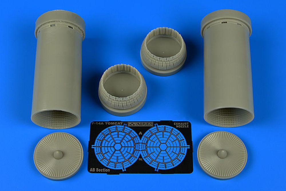 Grumman F-14A Tomcat - Exhaust nozzles - opened [Tamiya]