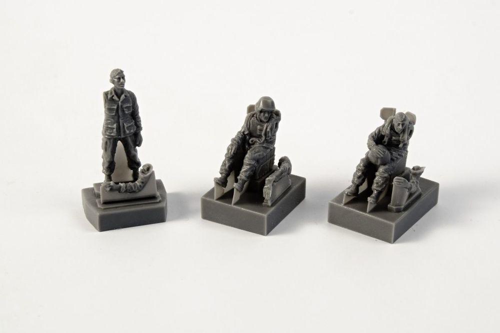AH-1 Cobra - Sitting pilots (2 Figuren) & ground crew (1 Figur) [Special Hobby]