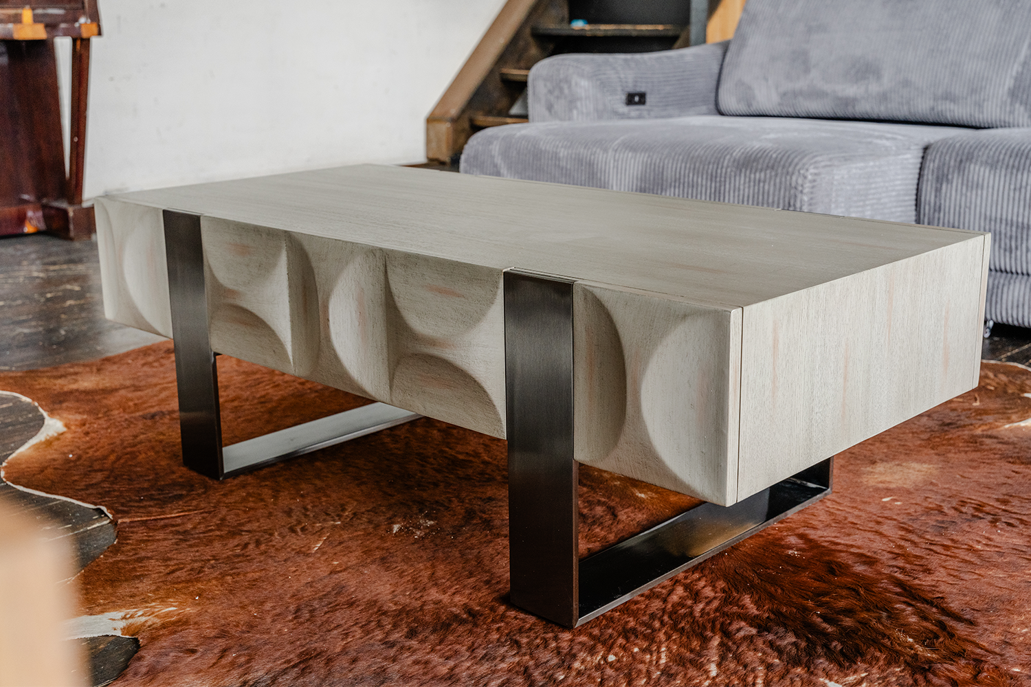 KAWOLA Couchtisch MARGO 1 Schublade Ulme furniert grau Fuß Edelstahl gebürstet