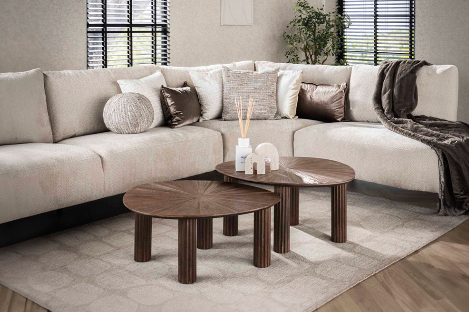 KAWOLA Couchtisch INKA Set 2-tlg. Teakholz braun dreieckig