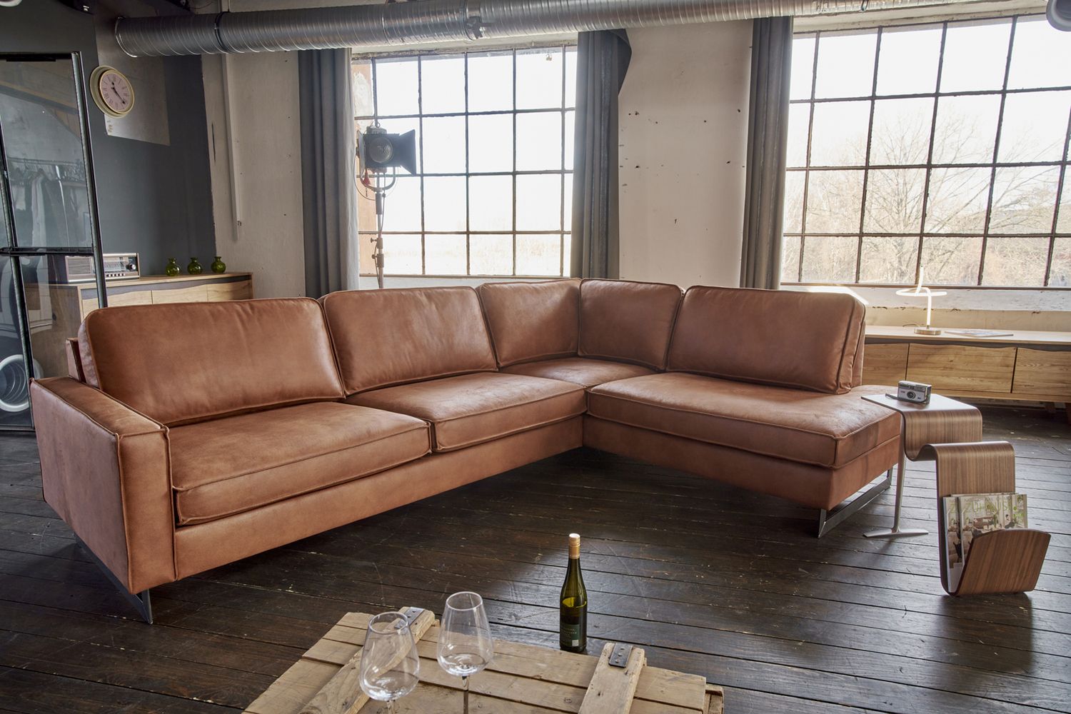 KAWOLA Ecksofa VILNIUS 3-Sitzer mit Recamiere Lederfaserstoff cognac