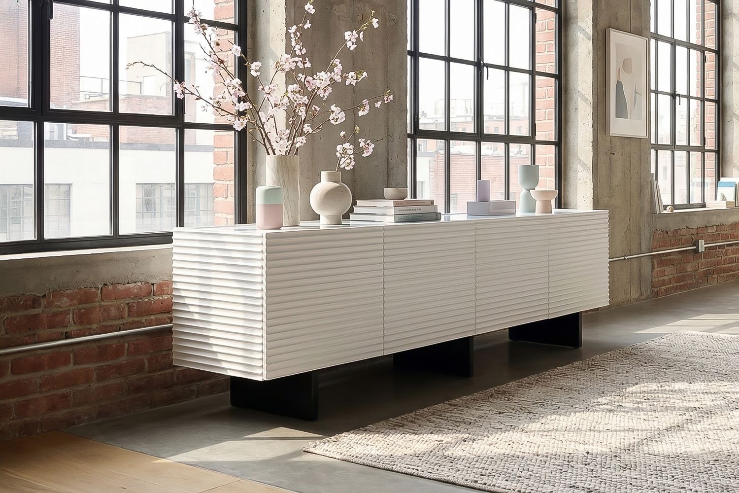 KAWOLA Lowboard LYNN TV-Board 4 Türen Holz lackiert weiß