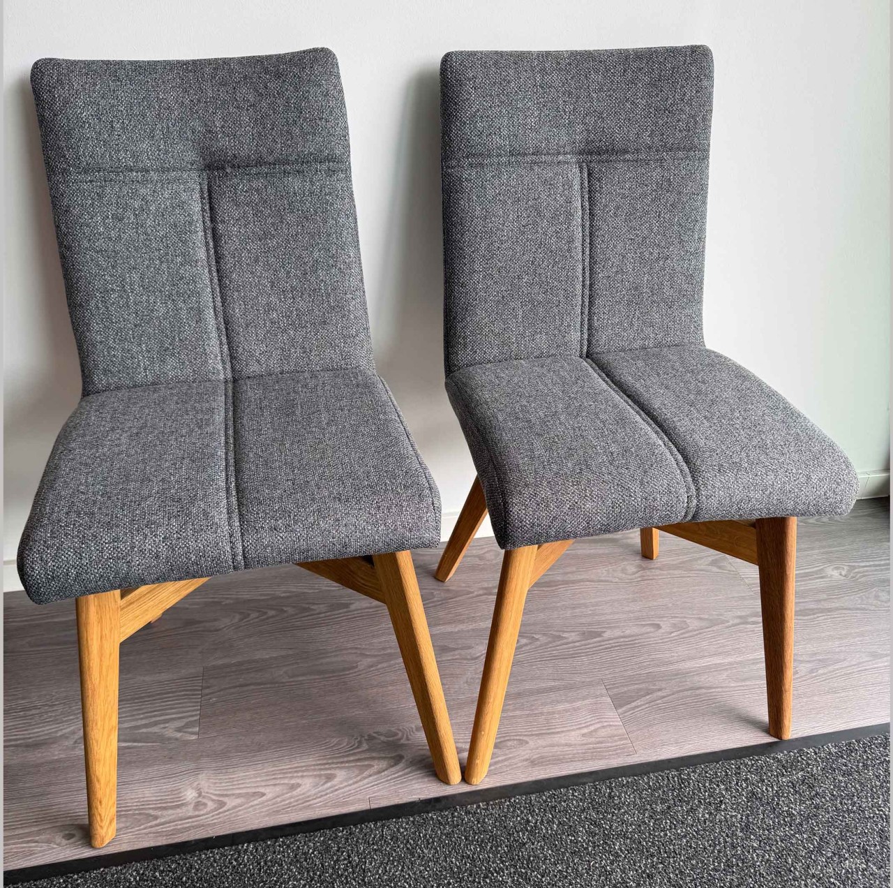 Esszimmerstühle grau 2er Set