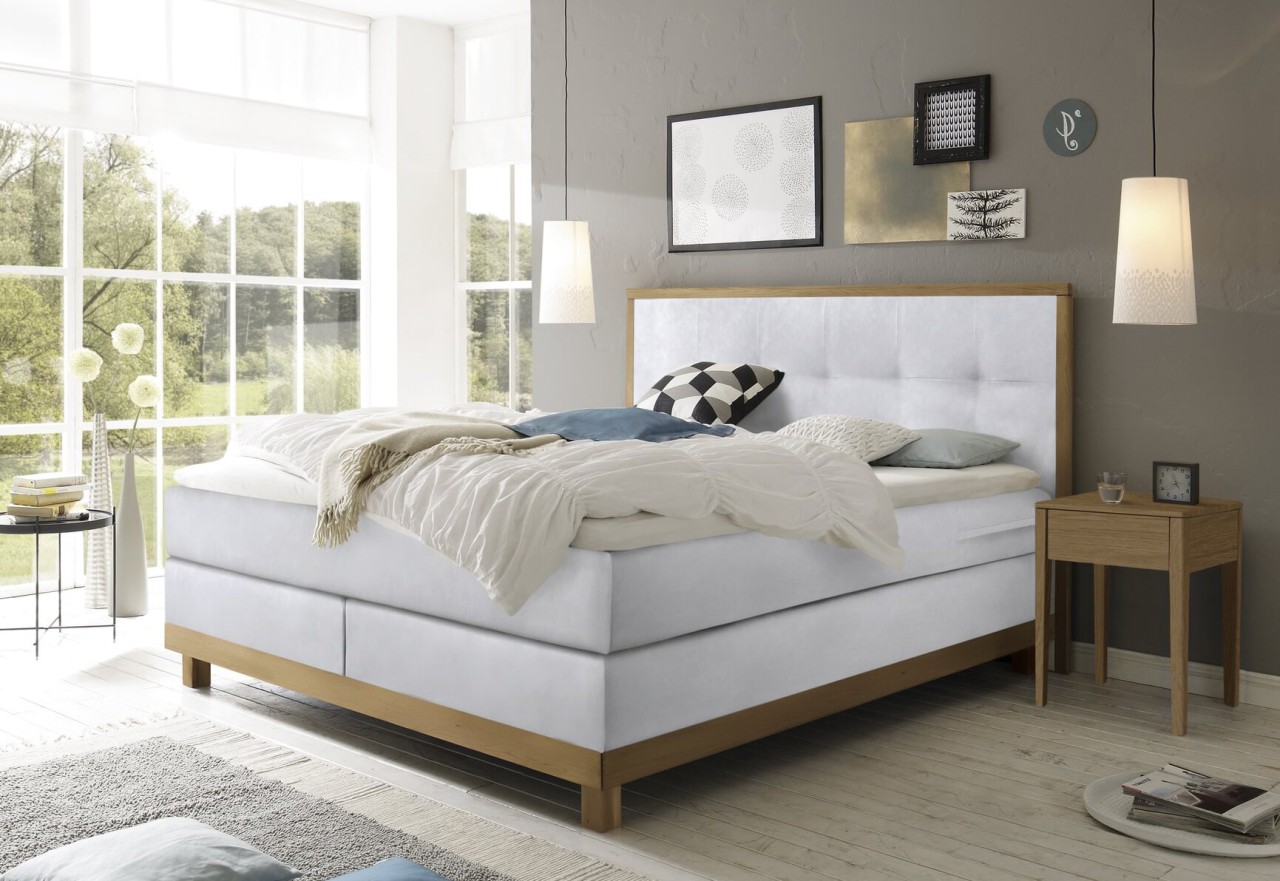 Chalet Boxspringbett mit Holz