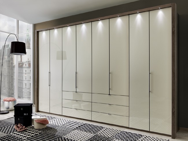 Loft Kleiderschrank 4m breit