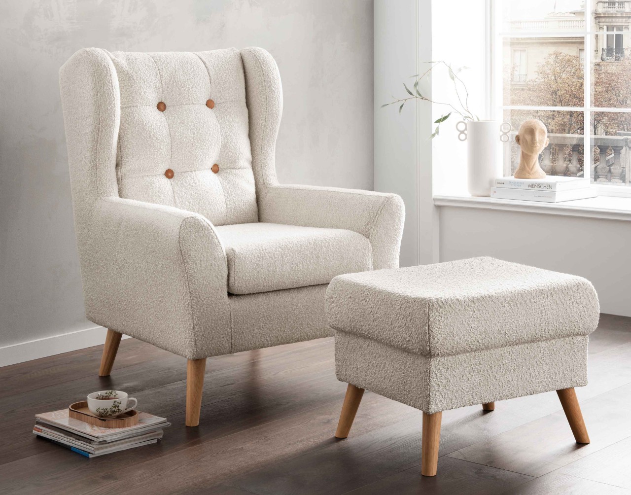 Lyon Ohrensessel mit Hocker