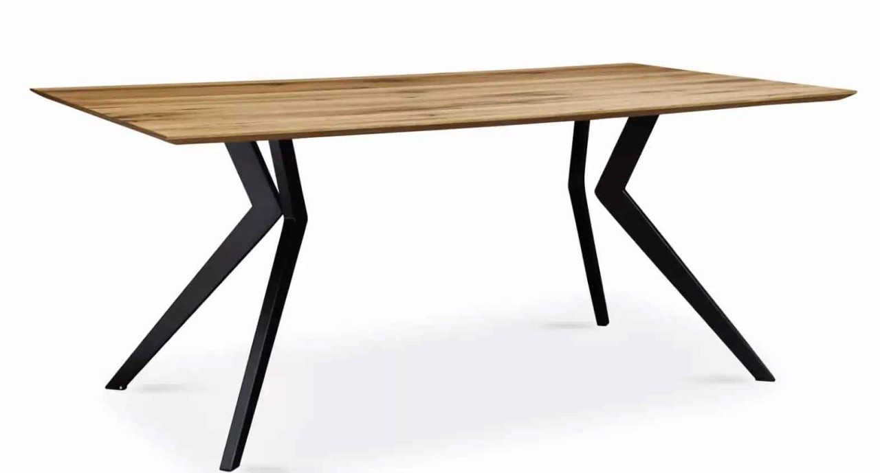 Lassan Esstisch nach Mass