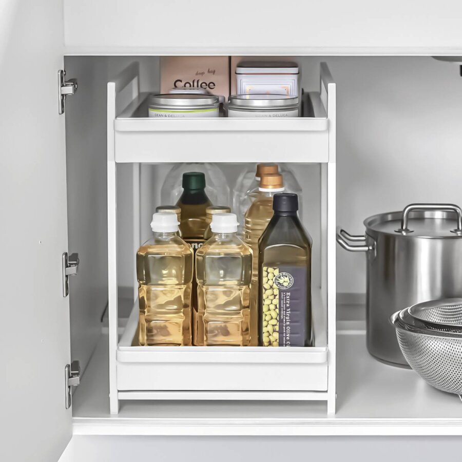 Yamazaki Küchenregal ausziehbar 2 Ebenen Tower – Metall weiß. Schaffen Sie mühelos Ordnung und gewinnen Sie wertvollen Platz in Ihrer Küche.