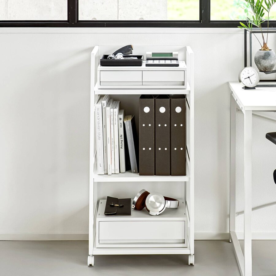 Yamazaki Aufbewahrungswagen 3 Ebenen platzsparend Tower – Metall weiß. Schaffen Sie eine helle und aufgeräumte Atmosphäre in Ihrem Badezimmer.