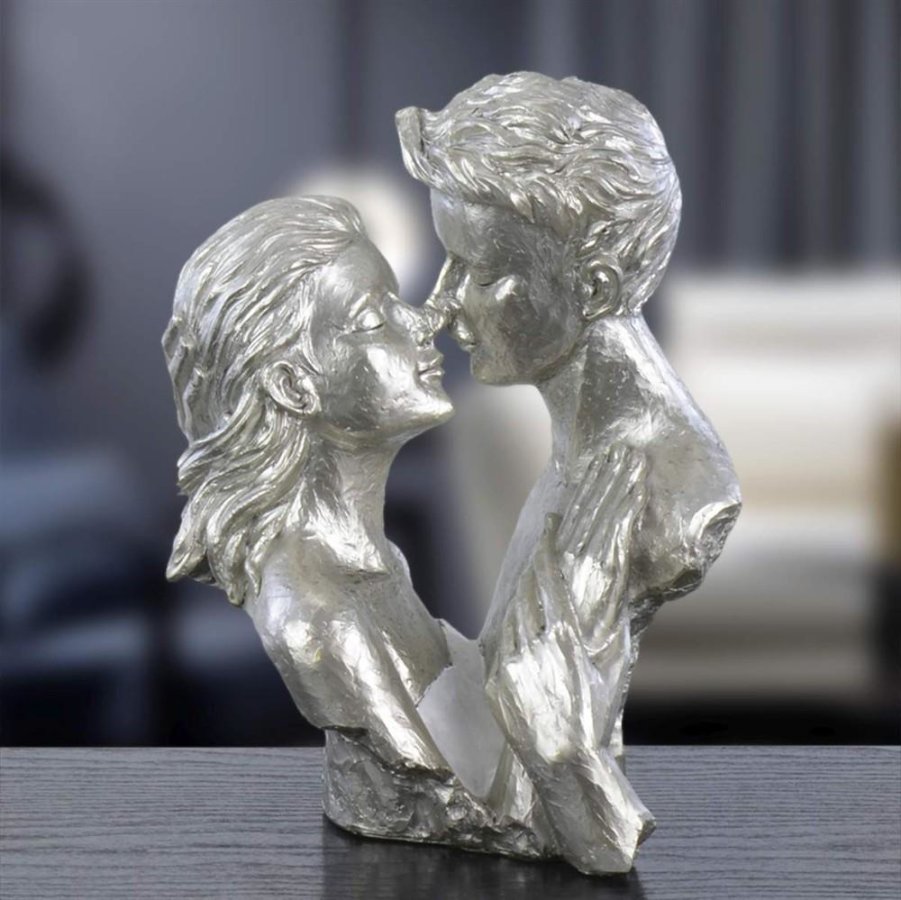 Formano Deko Figur Paar küssend in Umarmung silber 29cm
