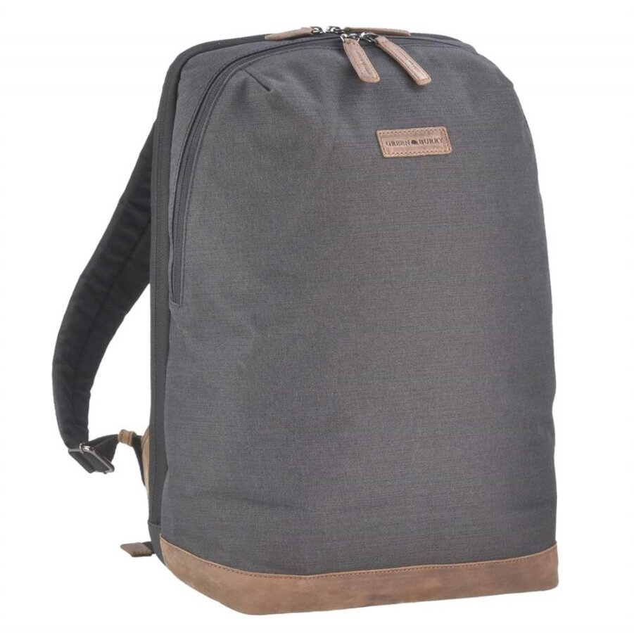 Nachhaltiger PET-Rucksack in black mit Laptopfach und Leder | Greenburry Derby. Die strukturierte Fächeraufteilung für Ihren geordneten Alltag.