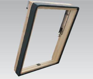 Fakro XWT Plus –  Wärmedämmverkleidung, selbstklebend