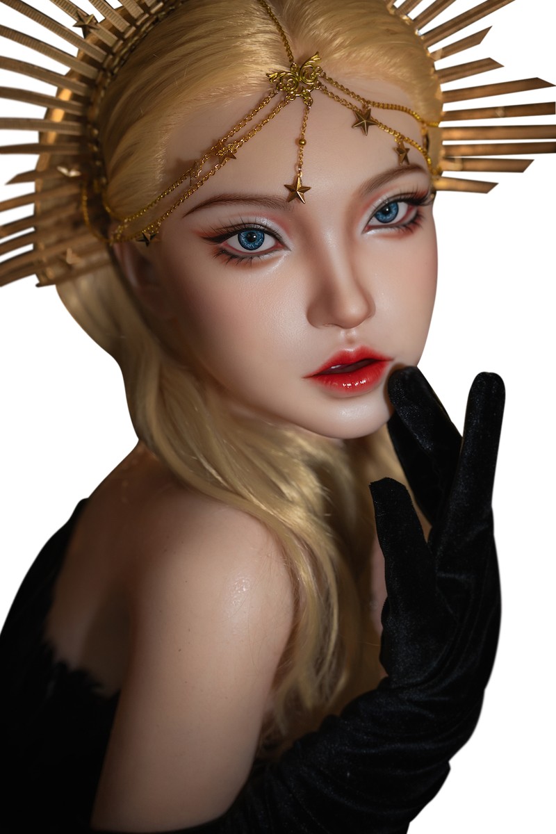 Silikon Sexpuppe Yaya mit beweglichem Kiefer