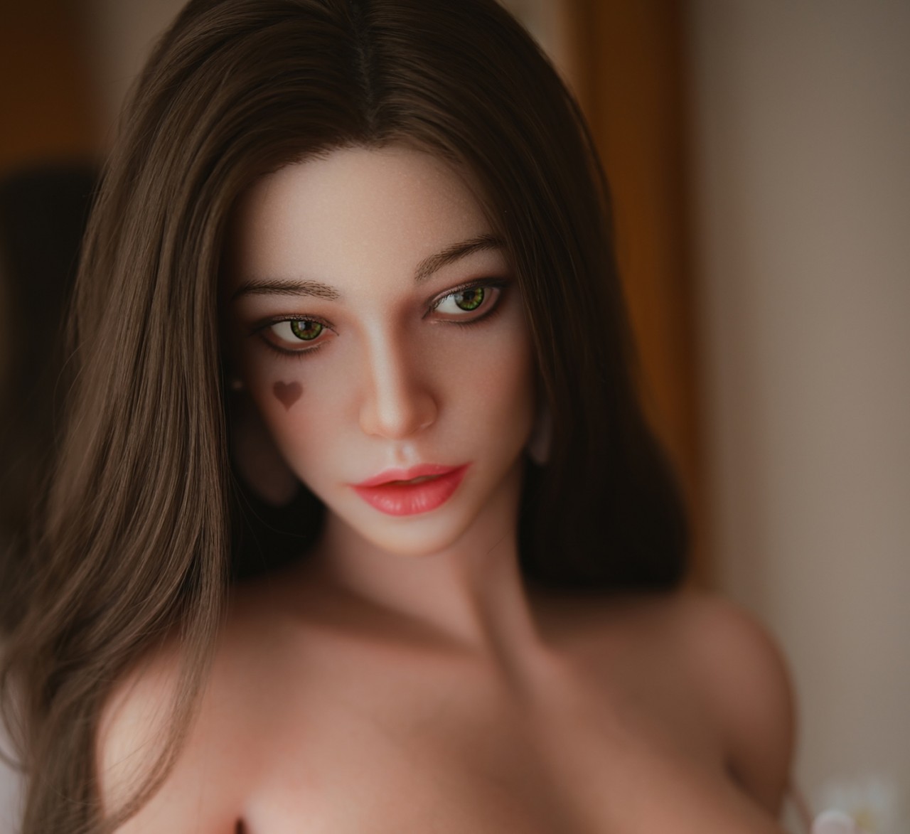 Sexpuppe Lina mit beweglichem Kiefer