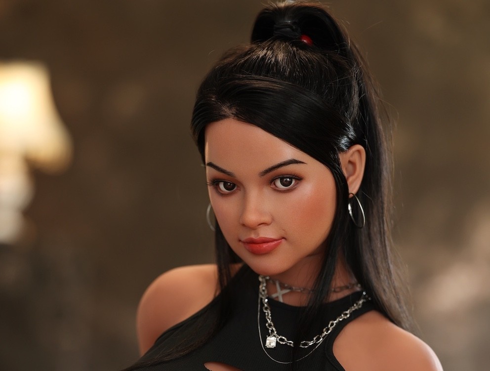 Sexpuppe Hélène- 153 cm D Cup, inkl. Gel gefüllter Brust & Standfunktion, Auf Lager!