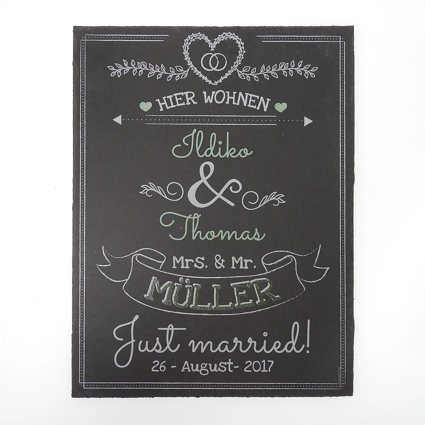 Schild zur Hochzeit aus Schiefer mit Name und Datum grün