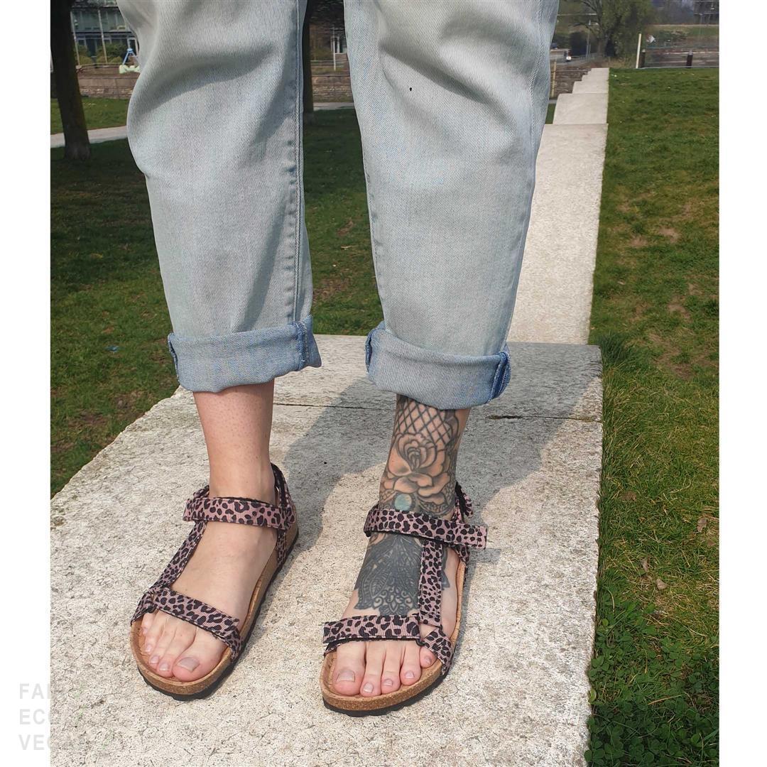 Grand Step Shoes Sandalen Levi Leo rosa 40