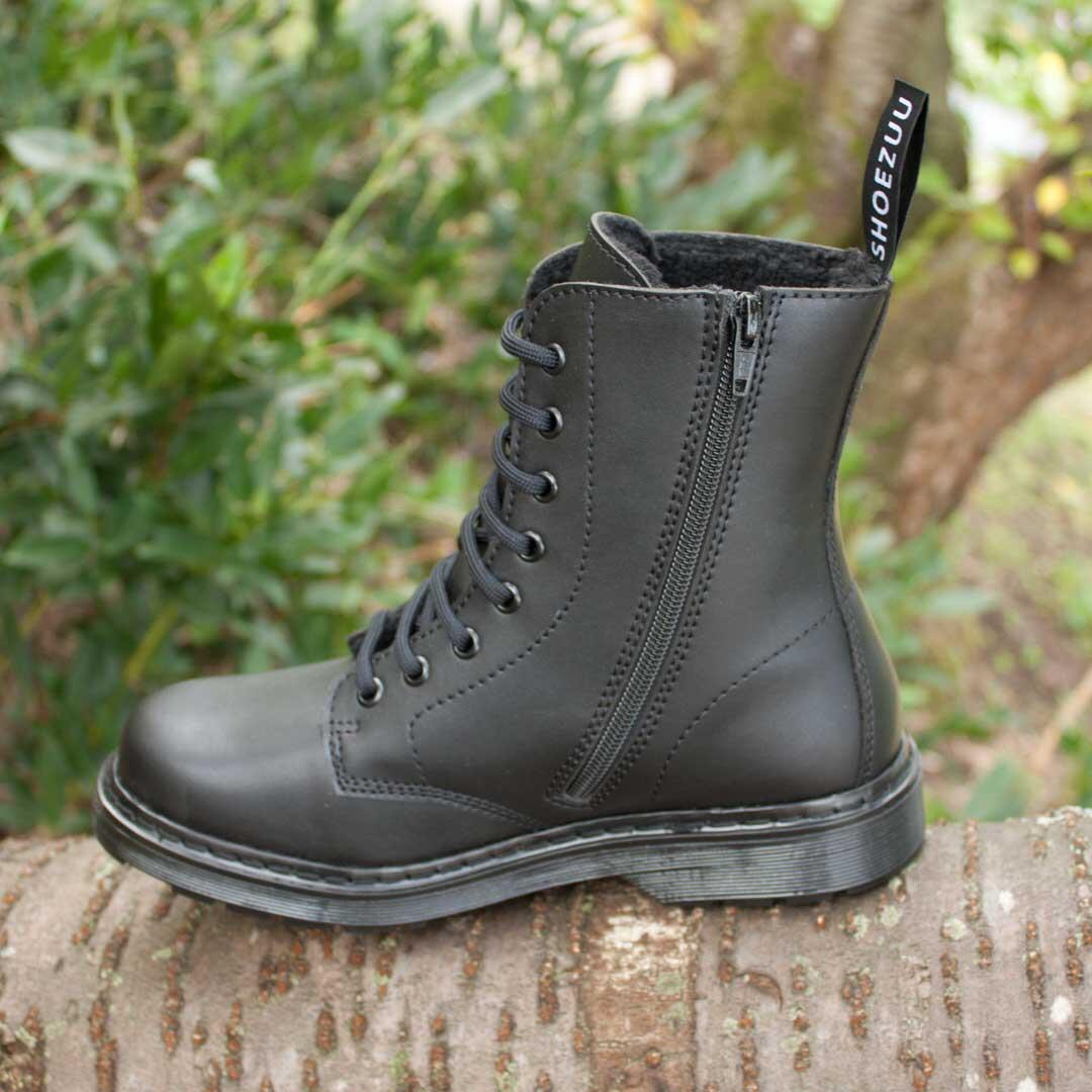 Shoezuu 8 Eye UK Zip-Boot Winter Black Mono 38