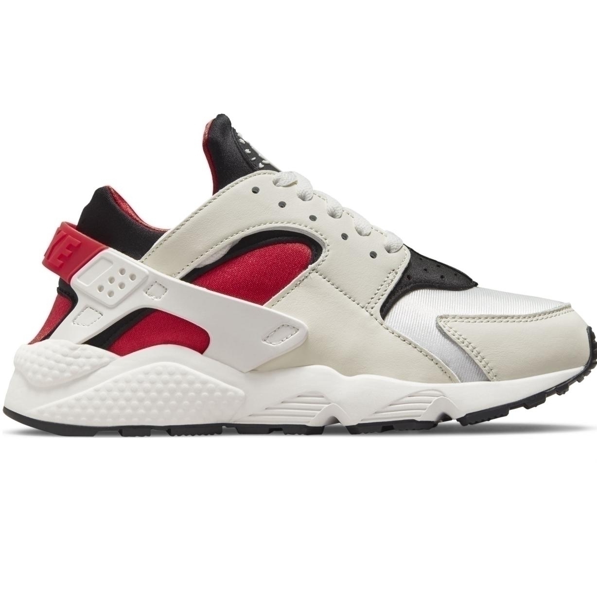 Nike Air Huarache Sneaker