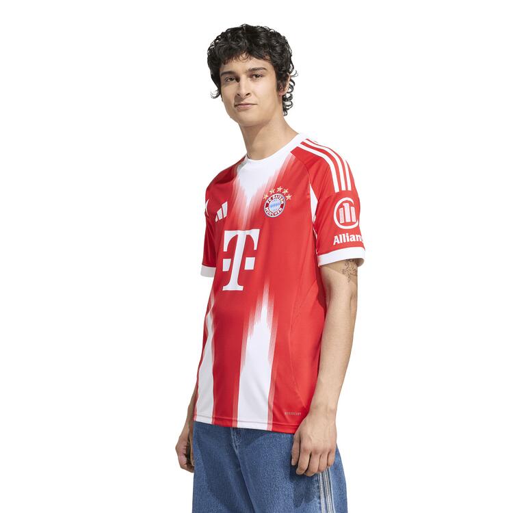     adidas FC Bayern Heim Trikot 25/26  