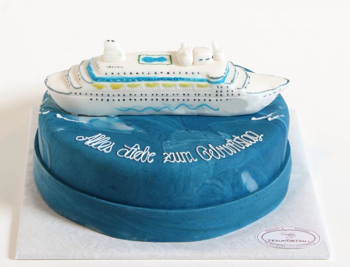 Kreuzfahrtschiff Torte