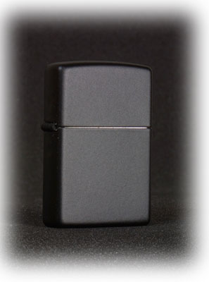 Zippo Feuerzeug schwarz