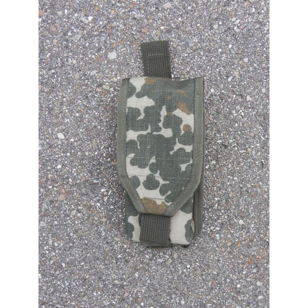 Bundeswehr Koppeltasche Taschenm./Minilampe wüstentarn Restp.