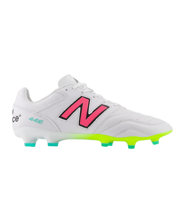 New Balance 442 Pro v2 FG United in FuelCell Weiss FMWH