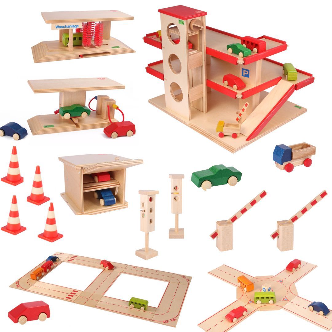 Set Parkhaus aus Holz mit 27 teiligem Zubehör, von Beck Holzspielzeug