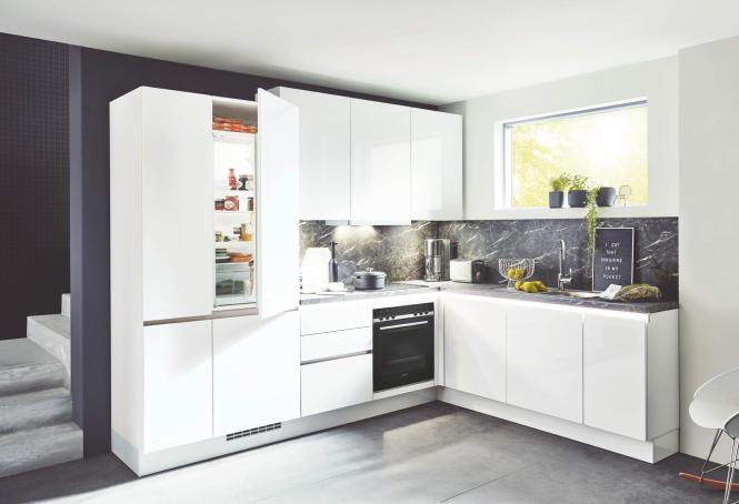 Einbauküche Flash 503 inkl E-Geräte SIEMENS und Einbauspüle ca. 284 x 225 cm von Nobilia Lacklaminat Alpinweiß