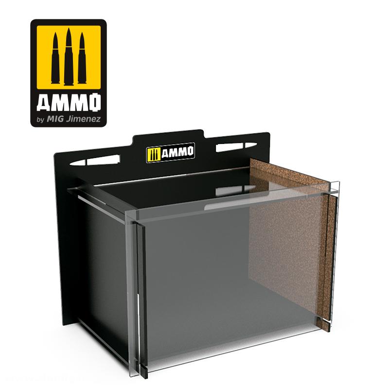 AMMO by Mig Jimenez Vitrine groß