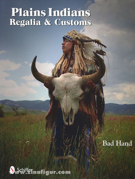 Schiffer Publishing Terry, M.: Plains Indians Regalia & Customs