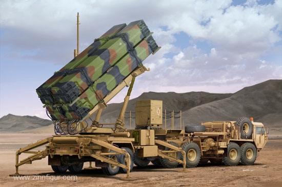 Trumpeter M983 HEMTT & M901 Startstation des MIM-104F Patriot SAM Systems (PAC-3)