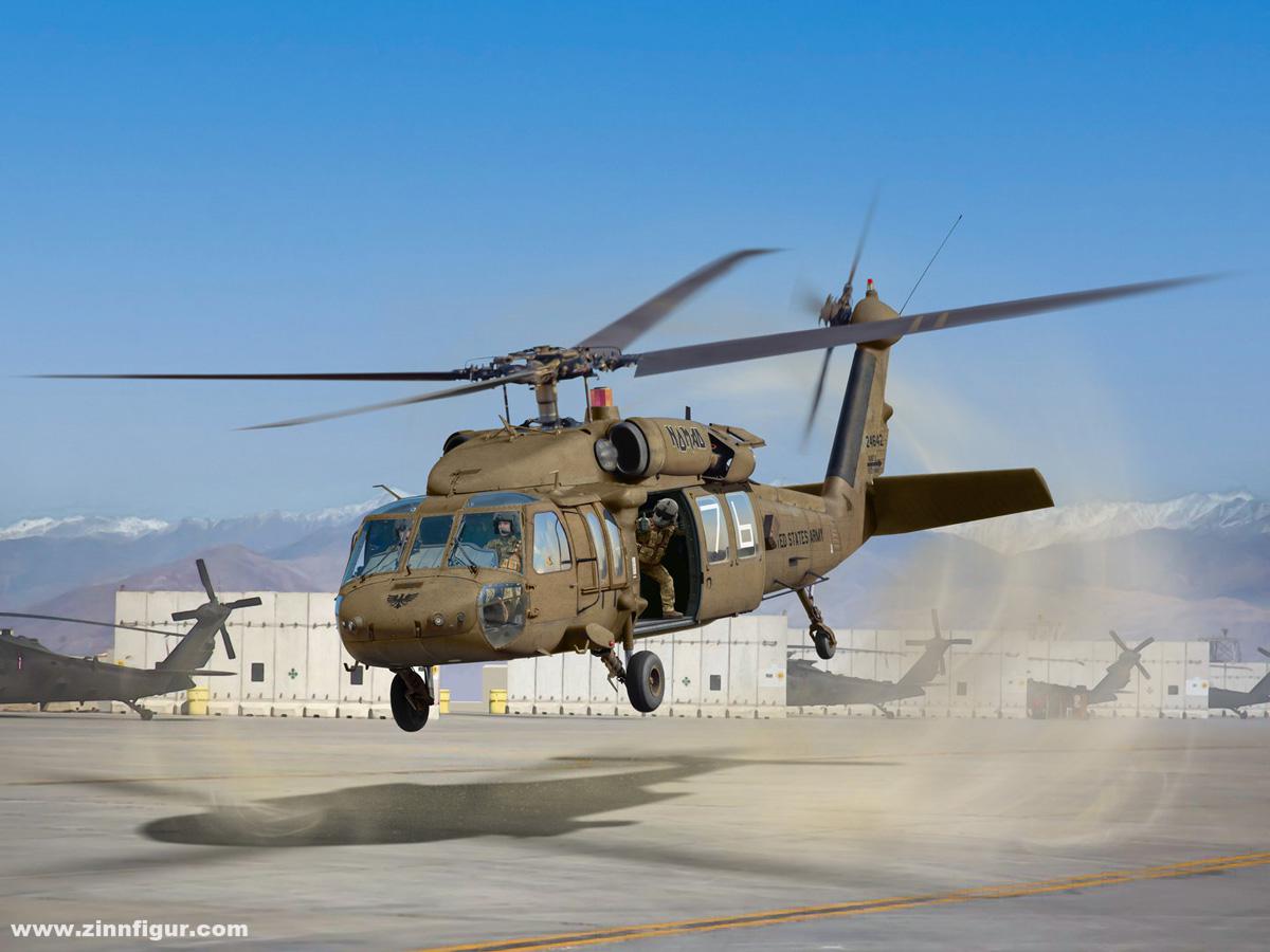 ICM UH-60A Black Hawk mit Besatzung