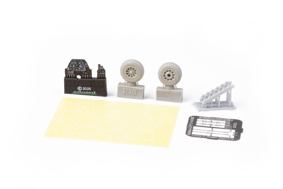 Eduard P-51B/C Auspuff mit Verkleidung - LööK+