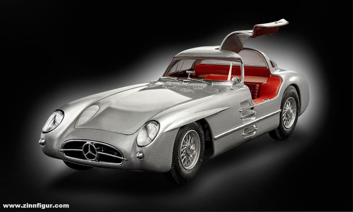 Revell Geschenkset Mercedes-Benz 300 SLR '70th Anniversary'