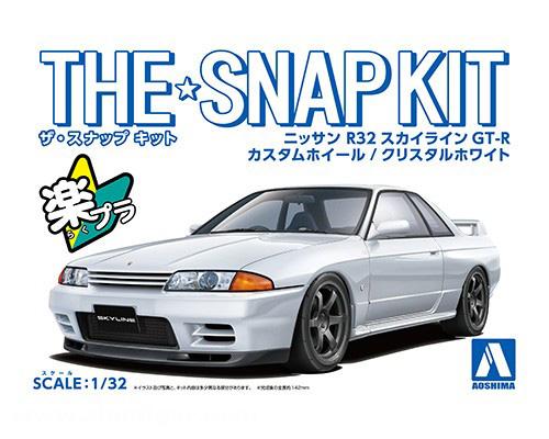 Aoshima Nissan R32 Skyline GT-R mit Custom Wheels 'Crystal White' - Snap Kit
