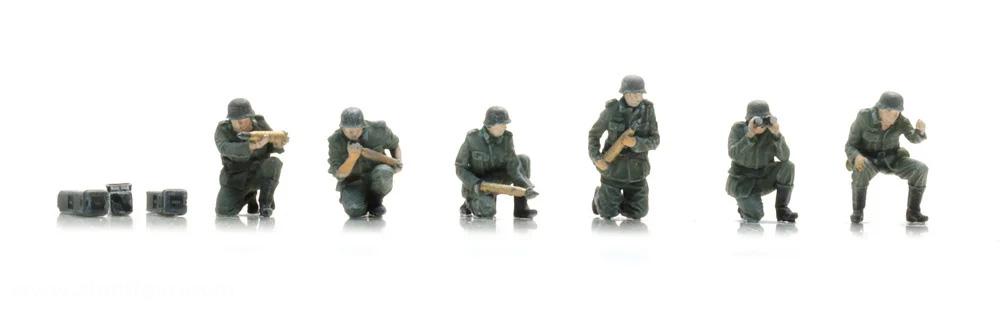 Artitec WM PAK-Besatzung im Einsatz (6 Figuren)